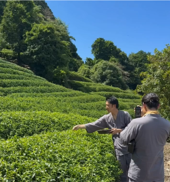 旅インフルエンサー・トニー氏を招いた京都・プライベートツアーを実施